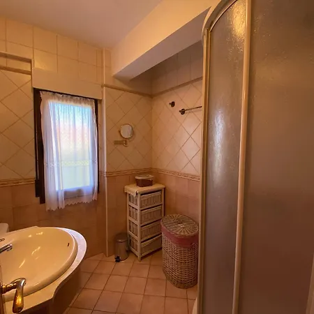 Casa Roji بيت للعطل